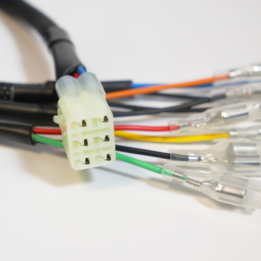 plug and play connector for rear light of all triumph cooled bikes. Included Bonneville T120 T100