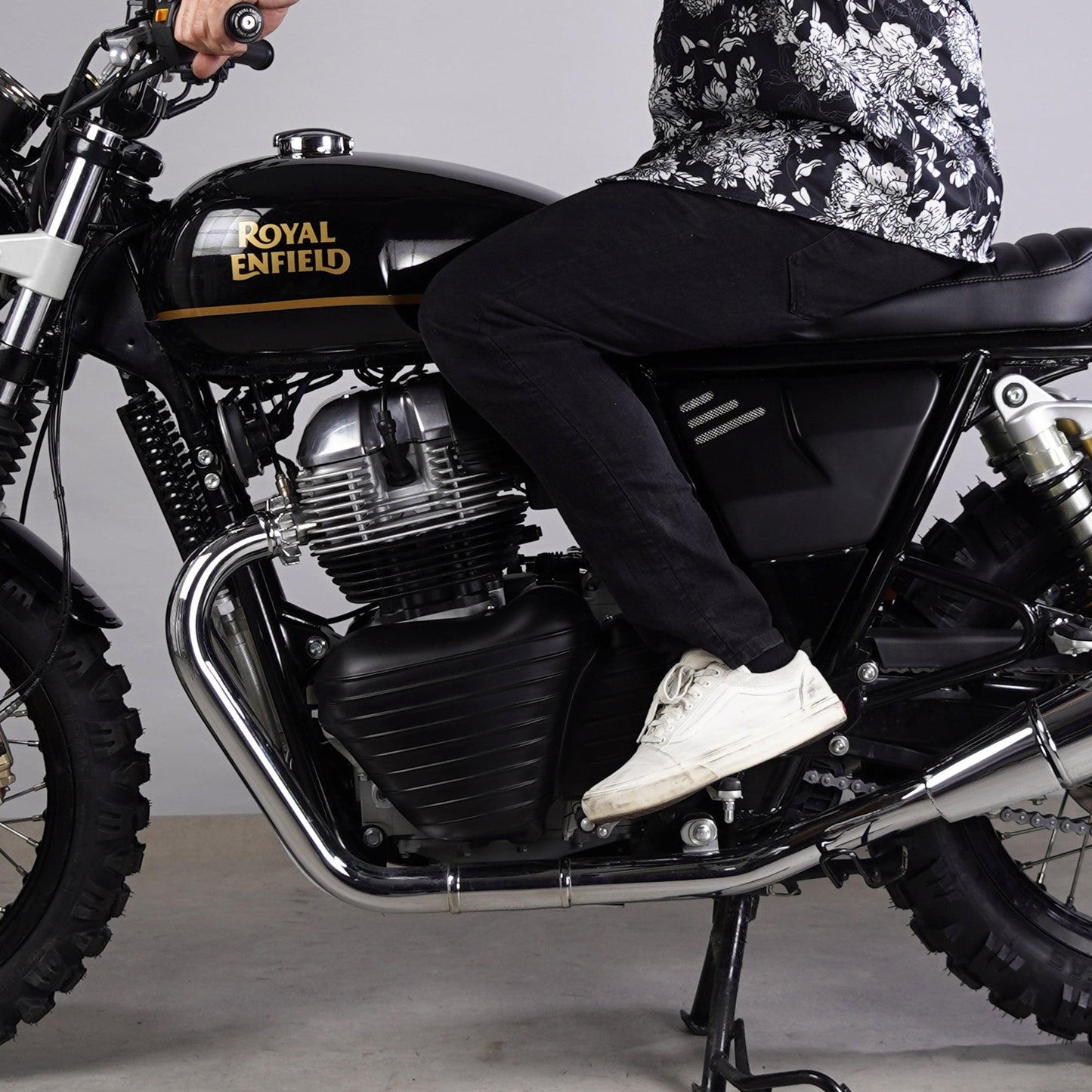 Side view of Air Deflectors for Royal Enfield Interceptor 650 and Continental GT 650, highlighting heat protection functionality