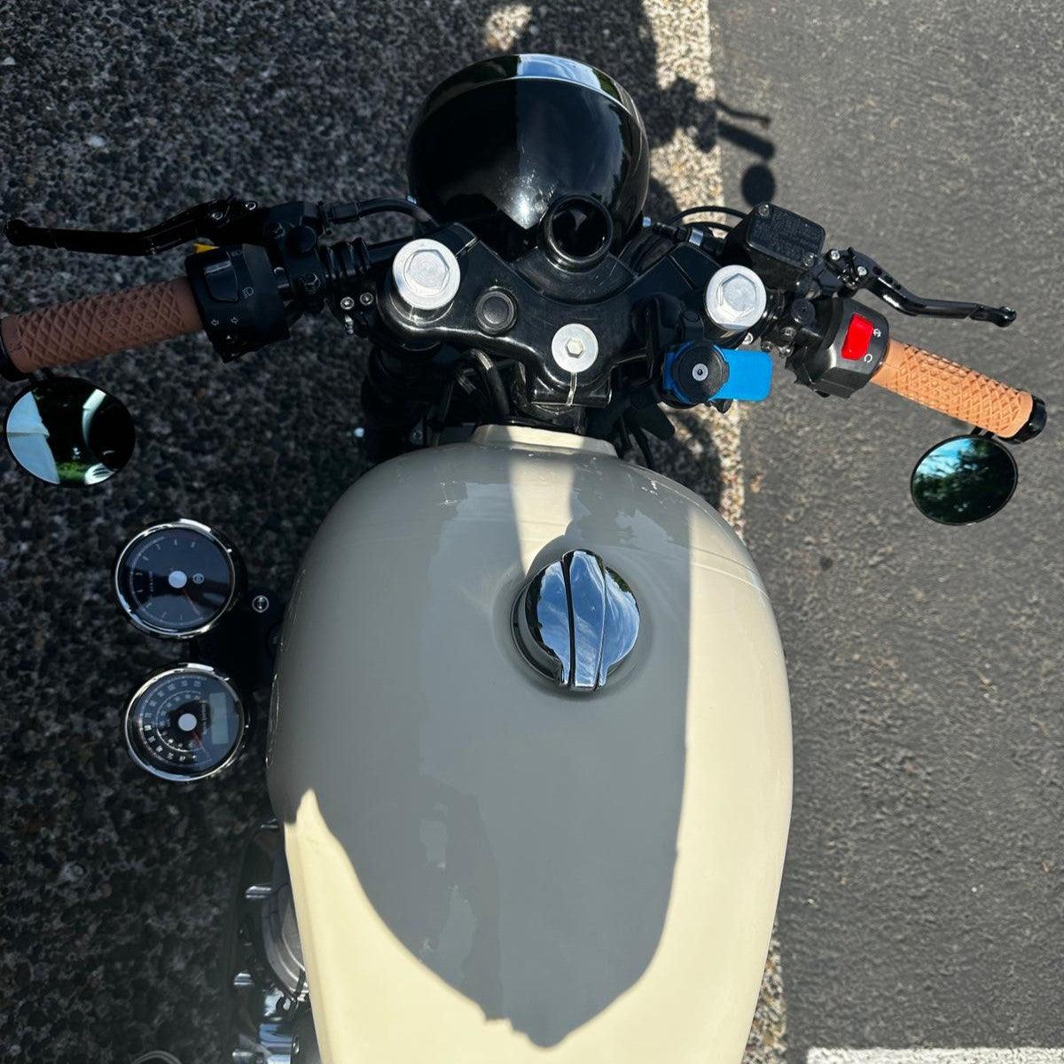 Minimalist Speedometer Mount for handlebar cleanup on Royal Enfield bikes