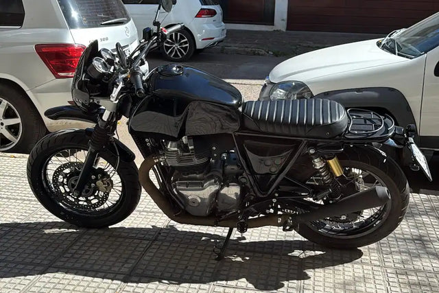 Royal Enfield Interceptor 650 in Spain fitted with Interceptor 650 & Bear 650 Tank Cover for Scrambler Builds, Interceptor 650 Modular Seat Kit – Solo & Duo Setup for GT 650, GT 650 & Interceptor 650 Rear Loop Frame Cover