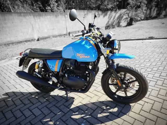Royal Enfield Interceptor 650 in Argentina fitted with Interceptor 650 & Bear 650 Tank Cover for Scrambler Builds, GT 650 & Interceptor 650 Café Racer Side Panels, Interceptor 650 High Front Mudguard for Scrambler Builds