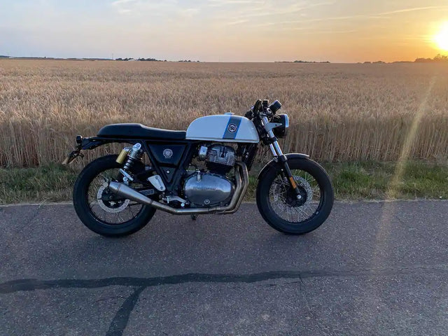 Royal Enfield Continental GT 650 in France fitted with GT 650 & Interceptor 650 Rear Loop Frame Cover, Interceptor 650 Tail Tidy & GT 650 Tail Light Kit – E-mark / CE, Royal Enfield Wiring Adapter for Aftermarket Tail Lights – GT 650, Interceptor 650, Bear 650 & Hunter 350