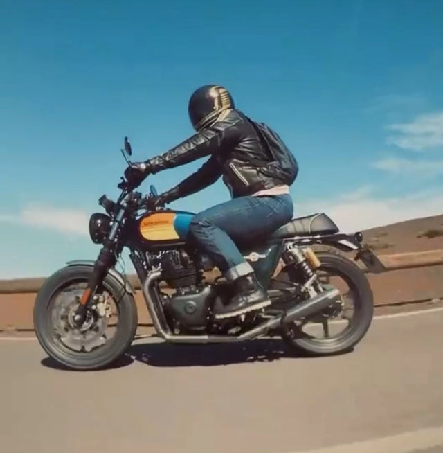 Royal Enfield Interceptor 650 in Spain fitted with GT 650 & Interceptor 650 Rear Loop Frame Cover, Interceptor 650 Tail Tidy & GT 650 Tail Light Kit – E-mark / CE, Royal Enfield Wiring Adapter for Aftermarket Tail Lights – GT 650, Interceptor 650, Bear 650 & Hunter 350