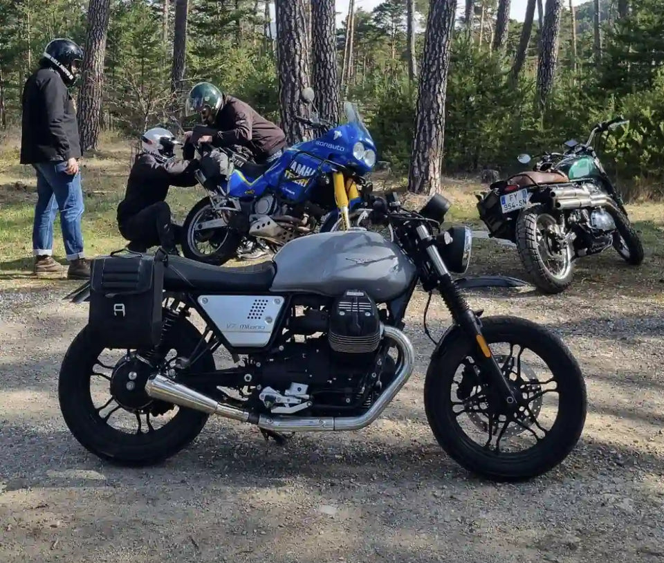 Moto Guzzi V7 in France fitted with Interceptor 650 High Front Mudguard for Scrambler Builds