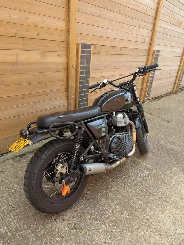 Simon Pudney's Royal Enfield Interceptor 650 in United Kingdom fitted with Interceptor 650 Custom Seat & GT 650 Custom Seat