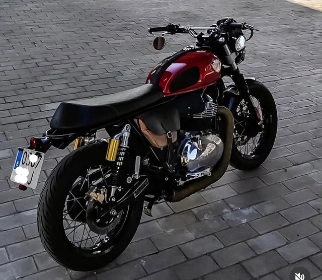 Royal Enfield Interceptor 650 in Spain fitted with Interceptor 650 Tail Tidy & GT 650 Tail Light Kit – E-mark / CE, Royal Enfield Wiring Adapter for Aftermarket Tail Lights – GT 650, Interceptor 650, Bear 650 & Hunter 350, Interceptor 650 & GT 650 Indicator Adapters – Front or Rear Pair