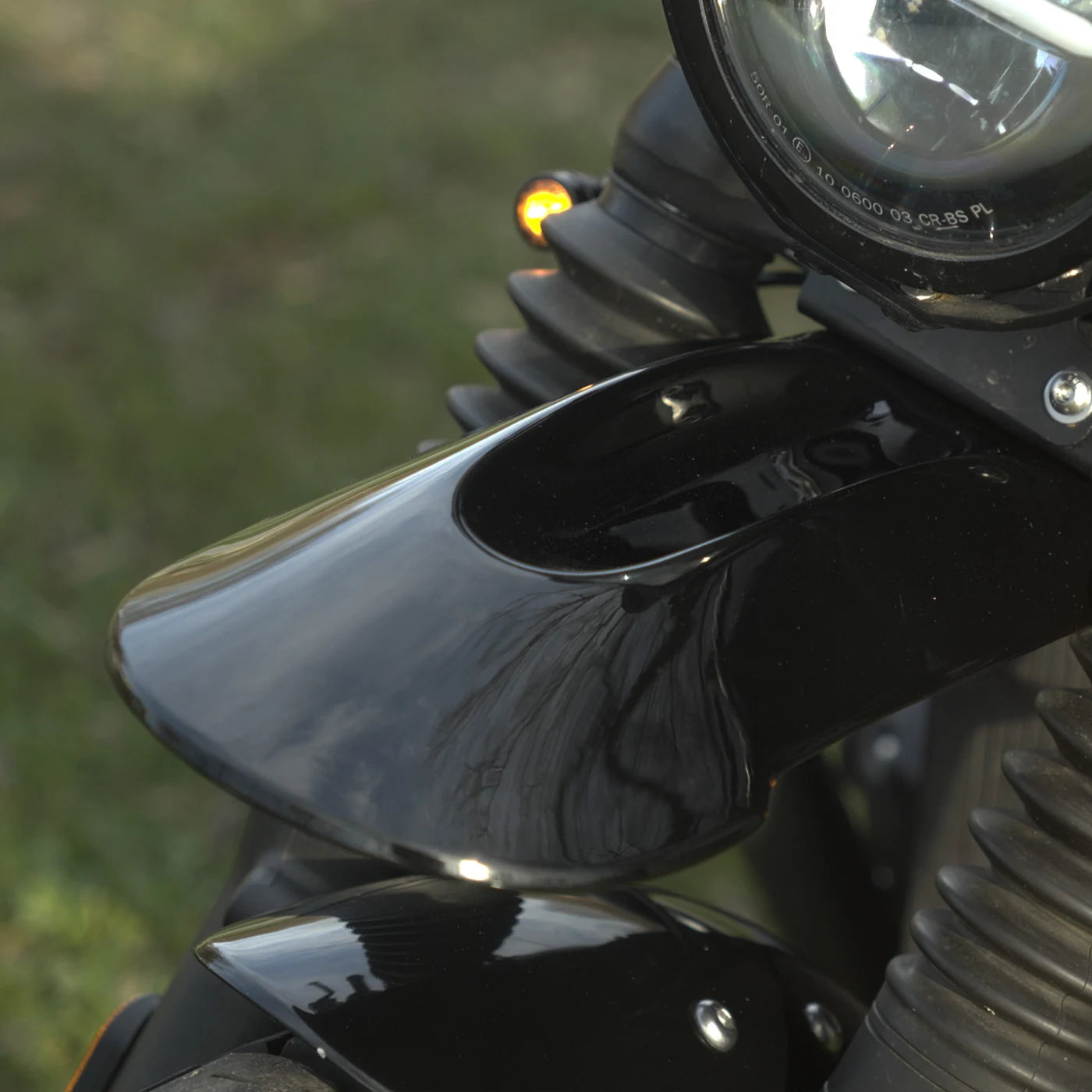 Scrambler front mudguard for Triumph Bonneville LC bikes with high mount installation