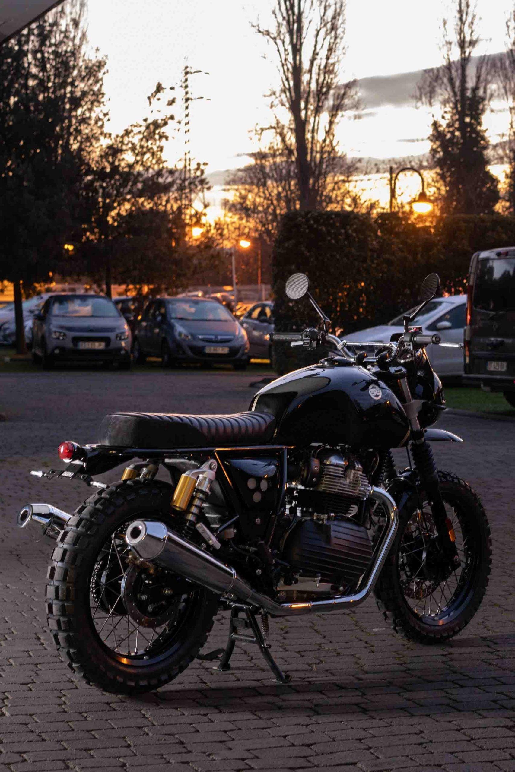 Black Side Panels in vintage scrambler design for custom Royal Enfield bikes