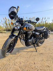 お客様写真：Royal Enfield Hunter 350用フラットシート – Scrambler／カフェレーサーカスタム