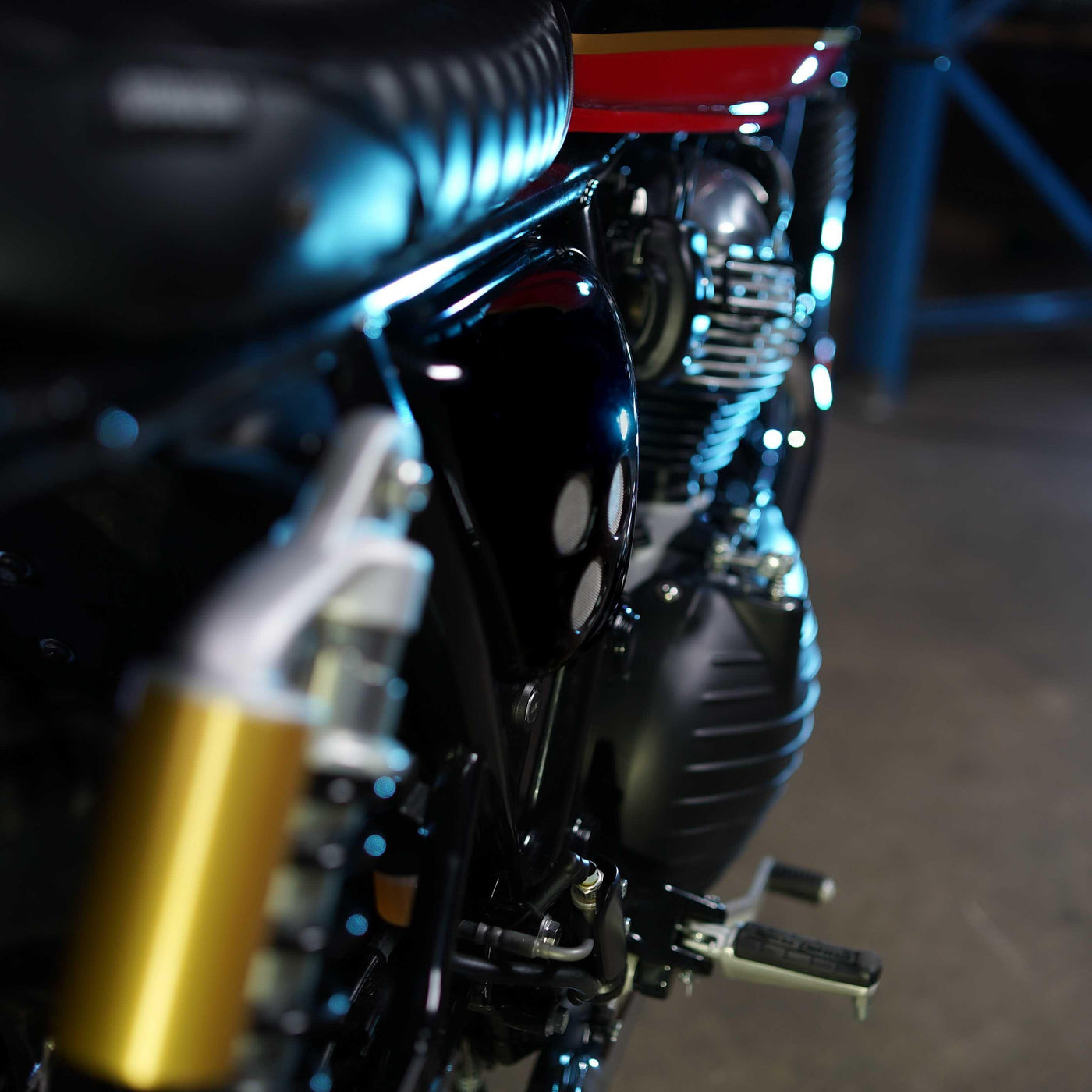 Engine covers with CNC metal bindings for royal enfield twins