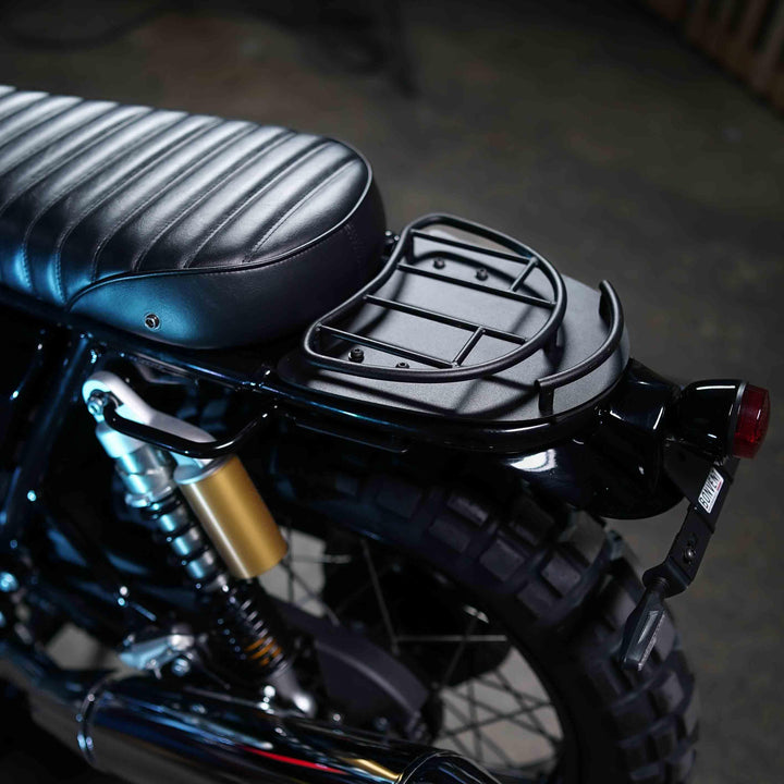 Custom mini luggage rack for Royal Enfield Continental GT 650. Enhanced practicality and modular design.