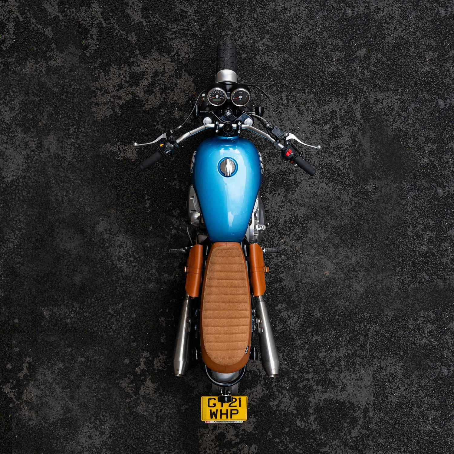 Brown suede Flat Scrambler Seat fitted on Royal Enfield Interceptor 650