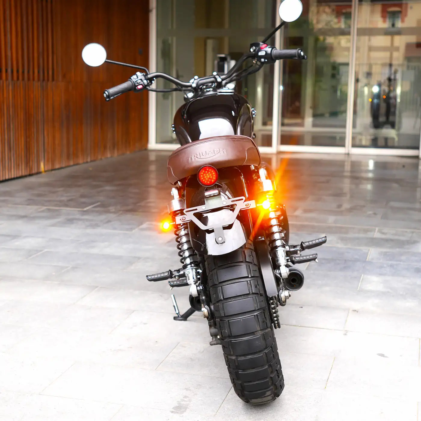 LED tail light and license plate light on Triumph Bonneville T100 and T120 tail tidy kit