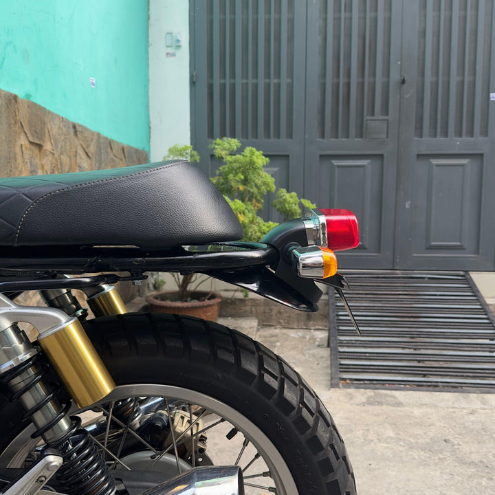 Short rear mudguard for Royal Enfield 650 plug and play rear-end setup