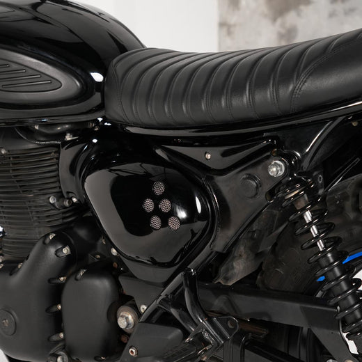 Gloss black side covers fitted on Royal Enfield Hunter 350 custom scrambler build