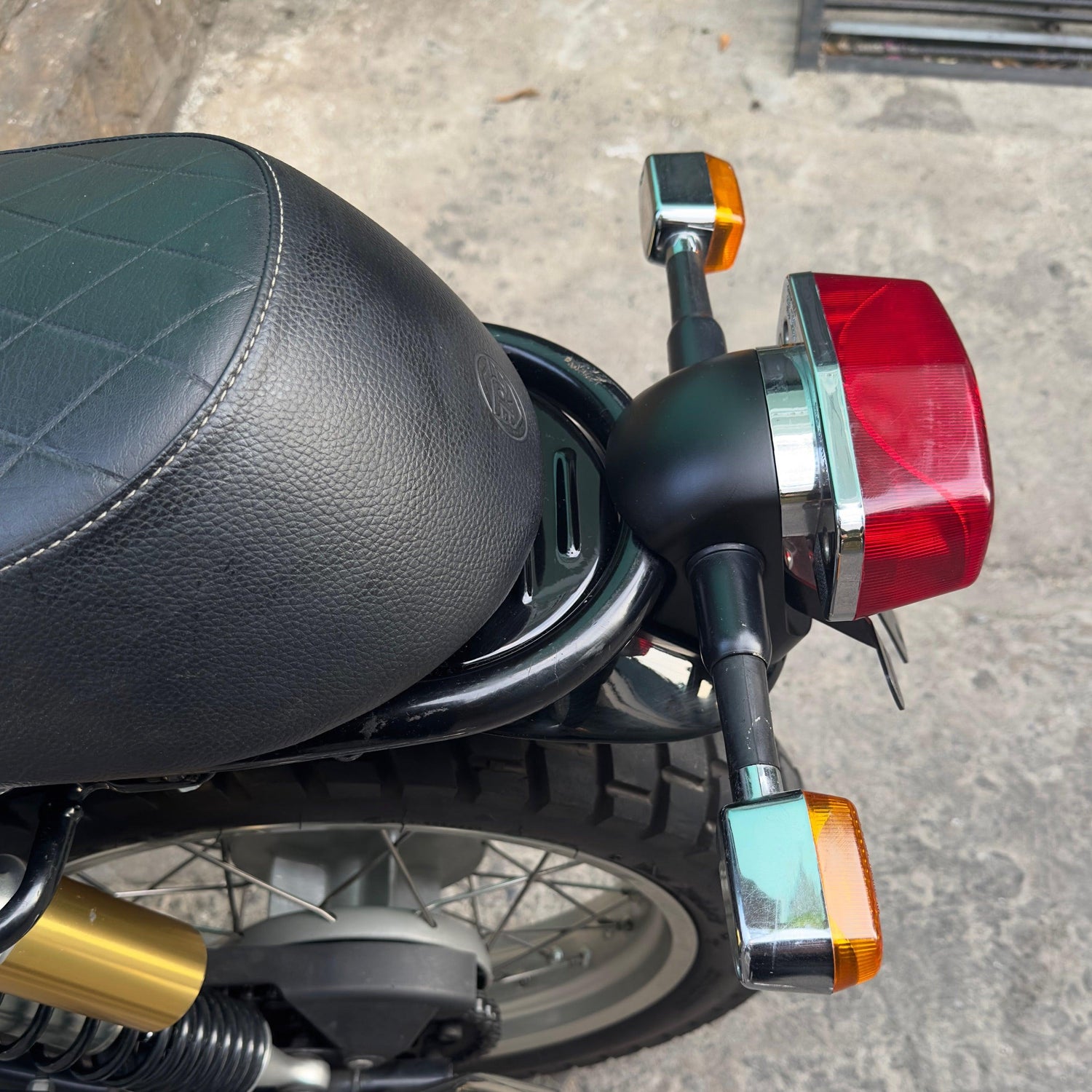 Black short rear mudguard fitted on Royal Enfield Interceptor 650