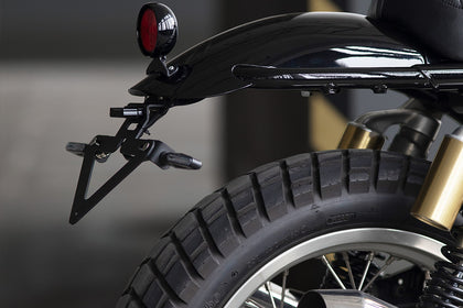 Scrambler tires on Royal Enfield Interceptor 650 custom build