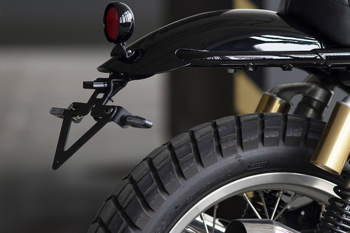 Scrambler tires on Royal Enfield Interceptor 650 custom build