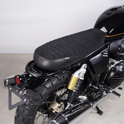 Suede scrambler seat for Royal Enfield Interceptor 650. Stylish and comfortable design.