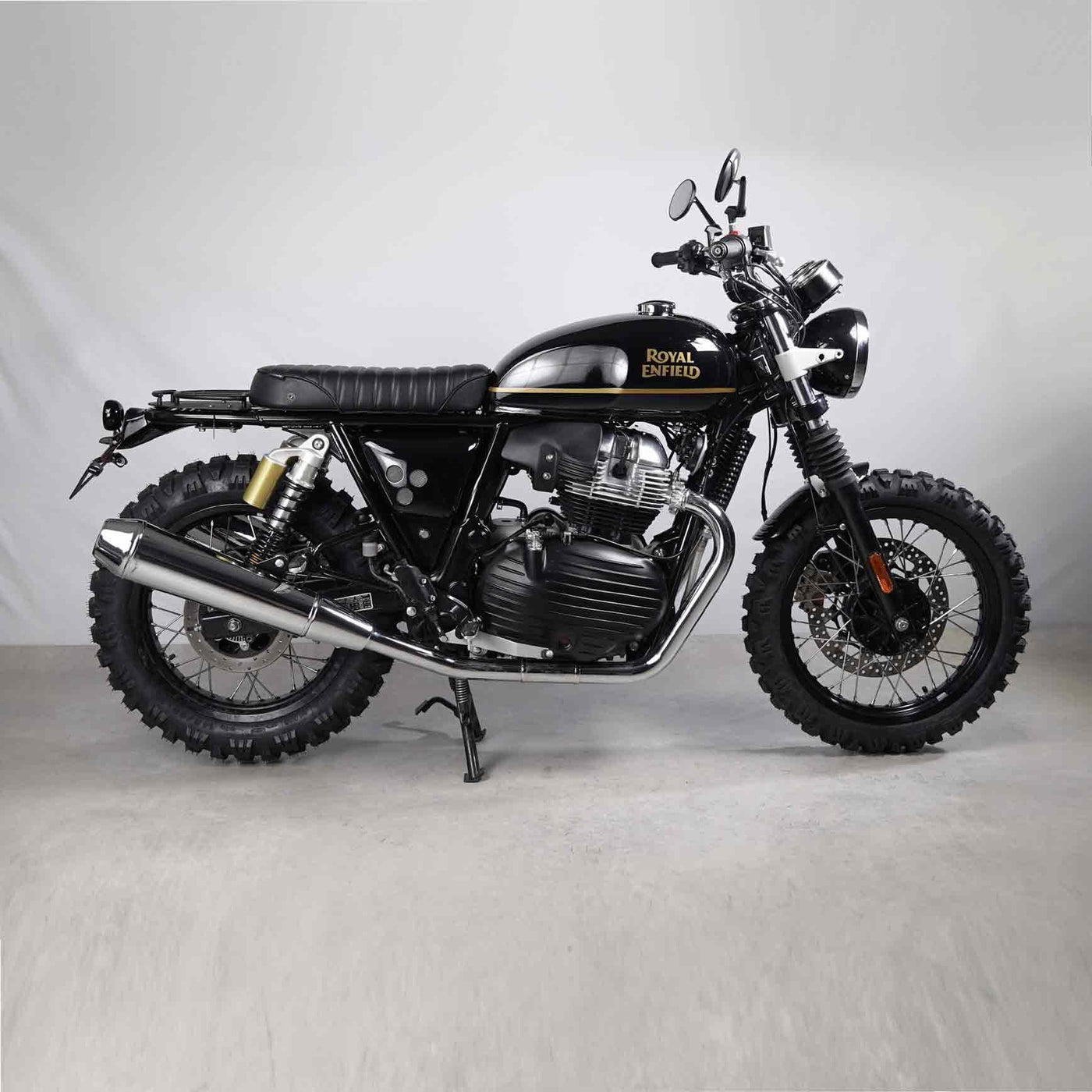 Black Interceptor 650 seat kit side profile with solo seat and mini rack